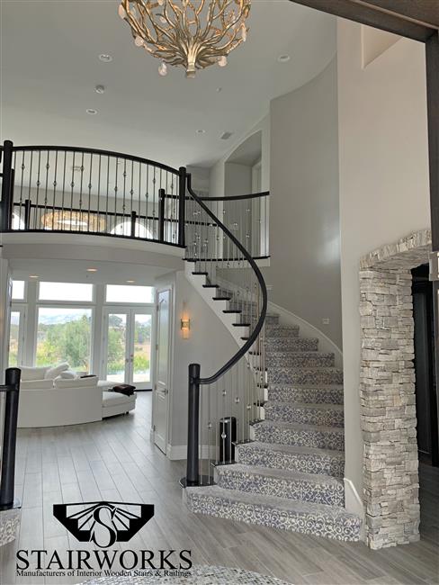 Custom_Turned_Tapered_Newel_Post_1