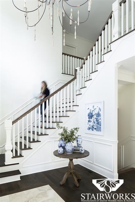 Princess Margaret W/Studio Spindles & Cosmopolitan Handrail 1