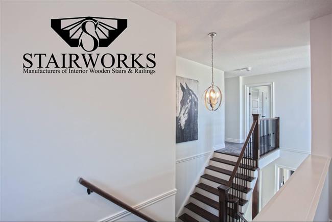 Regency_Newel Post_W_Custom Cap_W_Prince & Prince 1 Balusters7