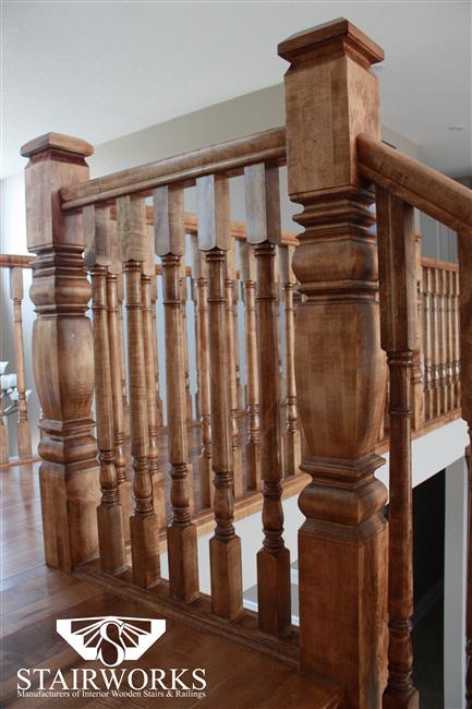 Tuxedo Newel Post_W_Heritage Balusters3