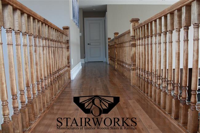Tuxedo Newel Post_W_Heritage Balusters5